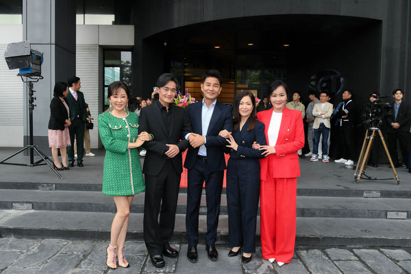 ▲▼《天道》演員齊聚盛大開鏡 。(圖/三立提供)