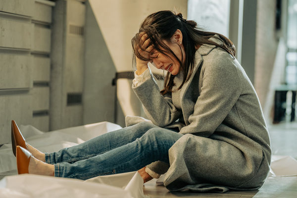 ▲《你的婚姻不是你的婚姻》第二單元《尾號1314》婚姻危機惹哭觀眾 李杏引導藍葦華挑戰床戲。(圖/公視提供)