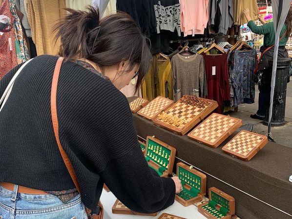 ▲柯佳嬿昨在英國倫敦打卡。(圖/翻攝自柯佳嬿臉書)