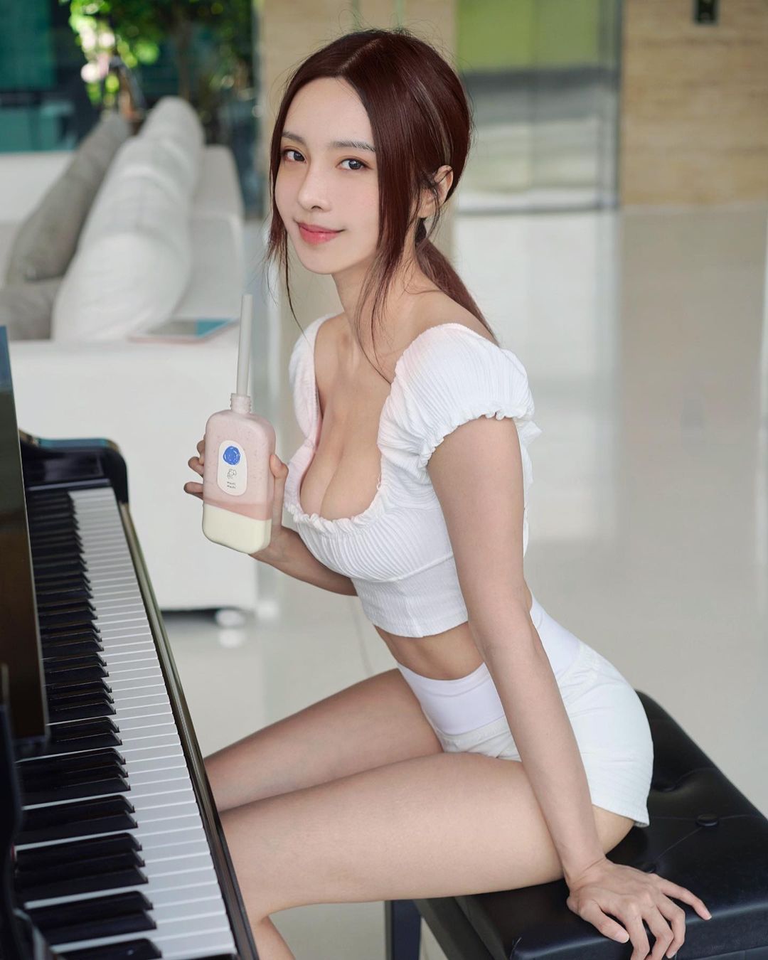 ▲李雲迪愛徒李元玲回應師傅嫖娼風波。(圖/翻攝自李元玲Instagram)