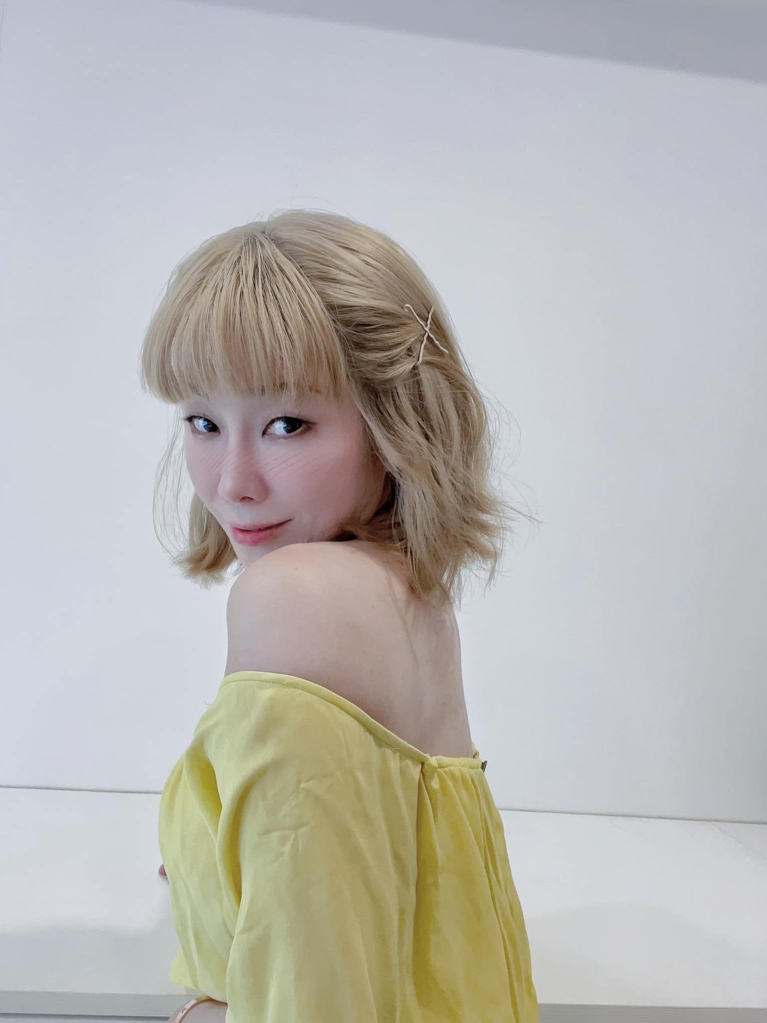 ▲KIMIKO老公北上前總會特別抱她家人。(圖/翻攝自Facebook/KIMIKO)