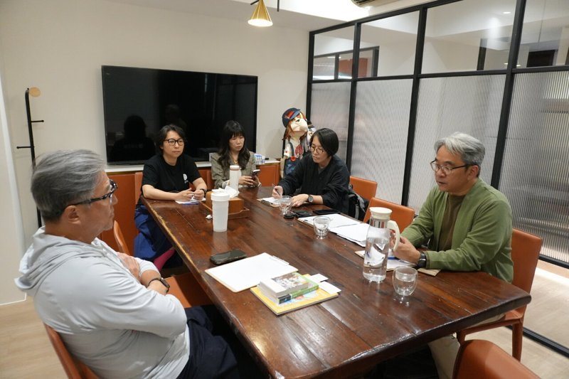 為充實眷村生活文化館」展示內容，嘉市文化局同步推動系統性調查研究，現階段完成超過300件文物建檔，並啟動口述歷史訪談。記者魯永明／翻攝
