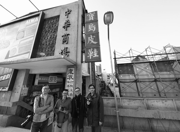 ▲▼《天橋上的魔術師》。(圖/翻攝自臉書電影官網) ▲▼《天橋上的魔術師》。(圖/翻攝自臉書電影官網)