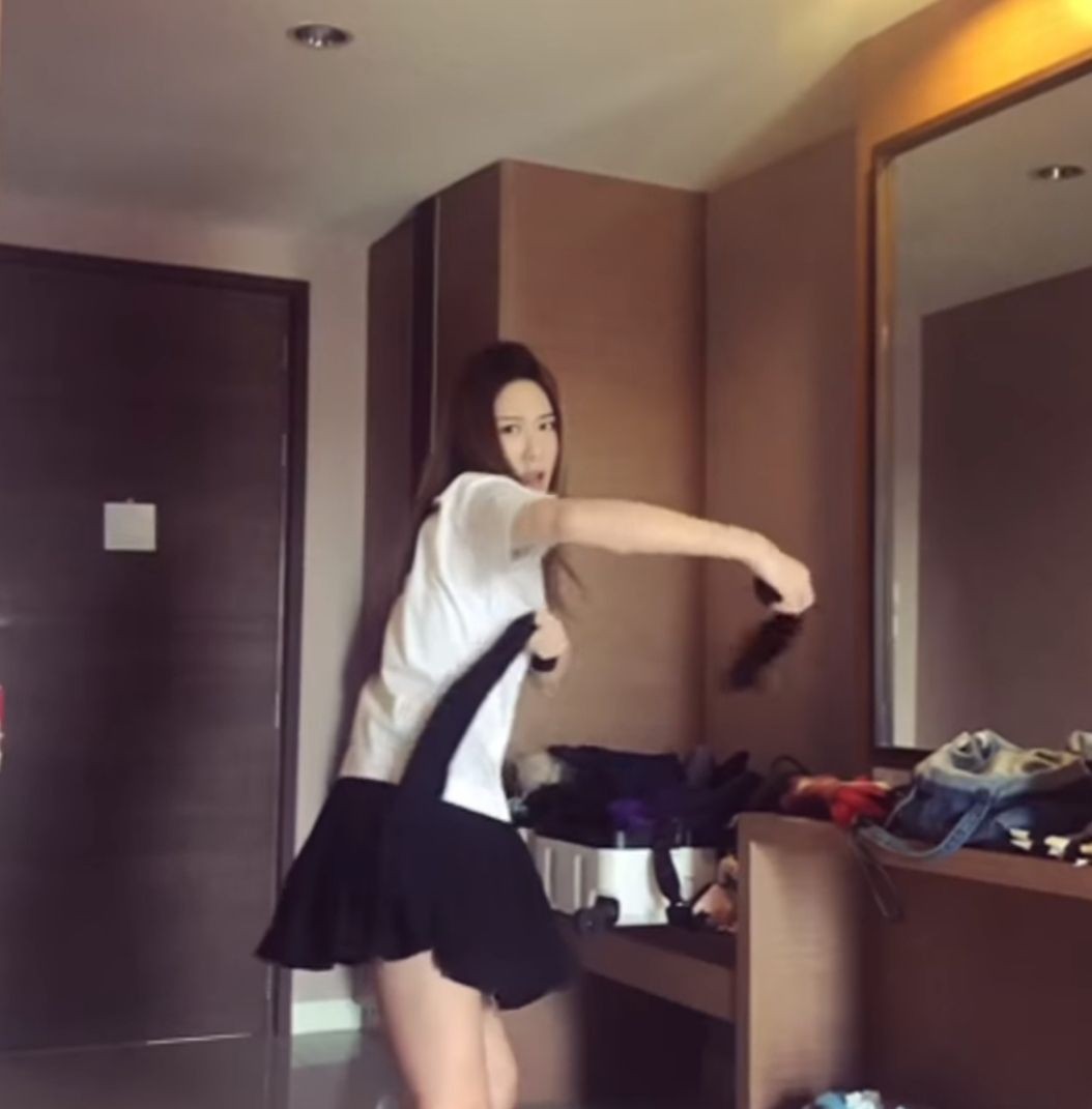 ▲▼張景嵐隔10年重新穿上高中制服。（圖／翻攝自IG／張景嵐）
