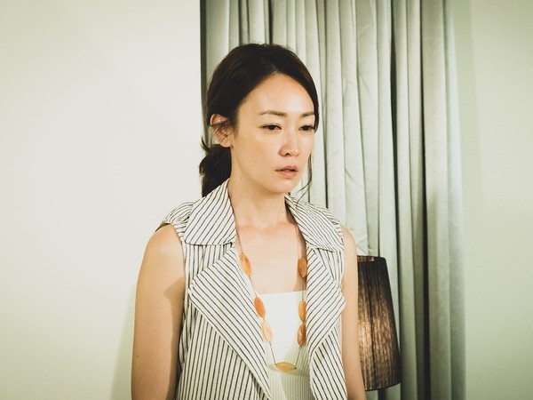 ▲▼潘慧如演到《初戀的情人》劇中喪父片段,回想起現實中母親過世的經歷,哭倒在謝祖武懷中。(圖/TVBS)