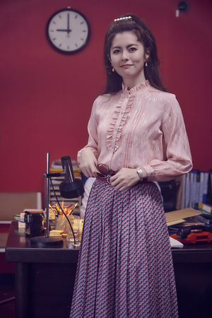 ▲▼ 《華燈初上》兩天內迅速榮登Netflix台灣市場收視排行榜第一名,也是最快登上台灣市場排行榜第一名的台劇,林心如與林暐恆(左)對戲精彩_Netflix、百聿數碼提供 。(圖/Netflix、百聿數碼提供)