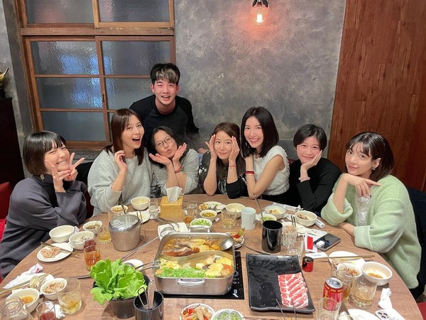 ▲林心如、劉品言、楊謹華、謝欣穎、郭雪芙和江宜蓉。（圖／翻攝自謝欣穎IG）