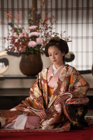 ▲▼澤尻英龍華坦承毒齡10年以上。(圖/翻攝自推特) ▲▼澤尻英龍華坦承毒齡10年以上。(圖/翻攝自推特)