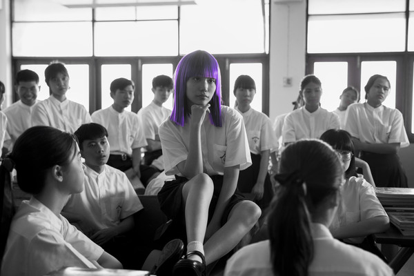 ▲▼防疫宅在家五部影集精選：《轉學來的女生2》、《愛x死x機器人》第二季、《太陽召喚》。（圖／Netflix提供）
