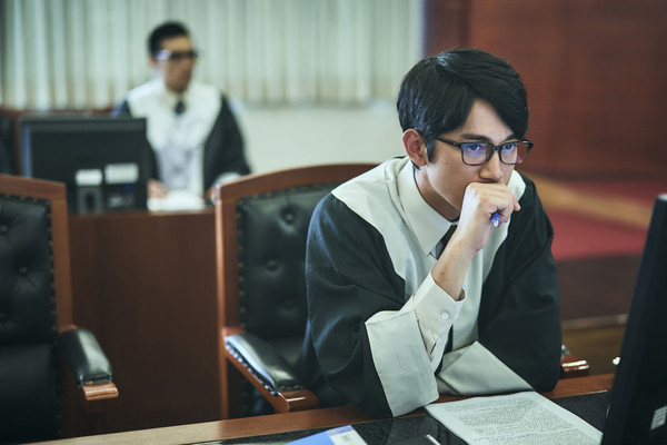 ▲▼賈靜雯在新戲《我們與惡的距離》詮釋受害者家屬神情悲痛。(圖/公共電視)