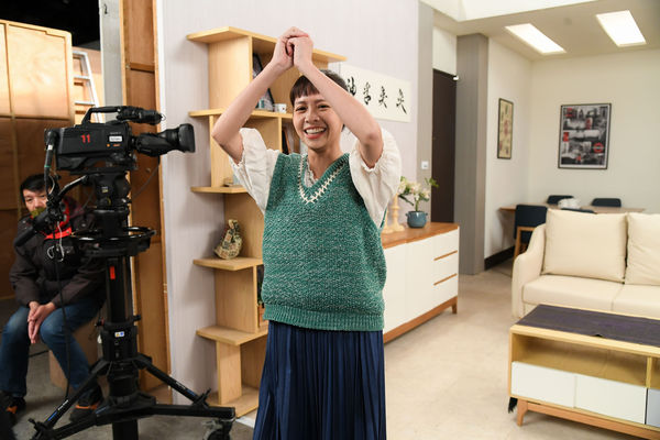 ▲▼黃姵嘉特別抽空來「一家團圓」客串演出。（圖／三立提供）