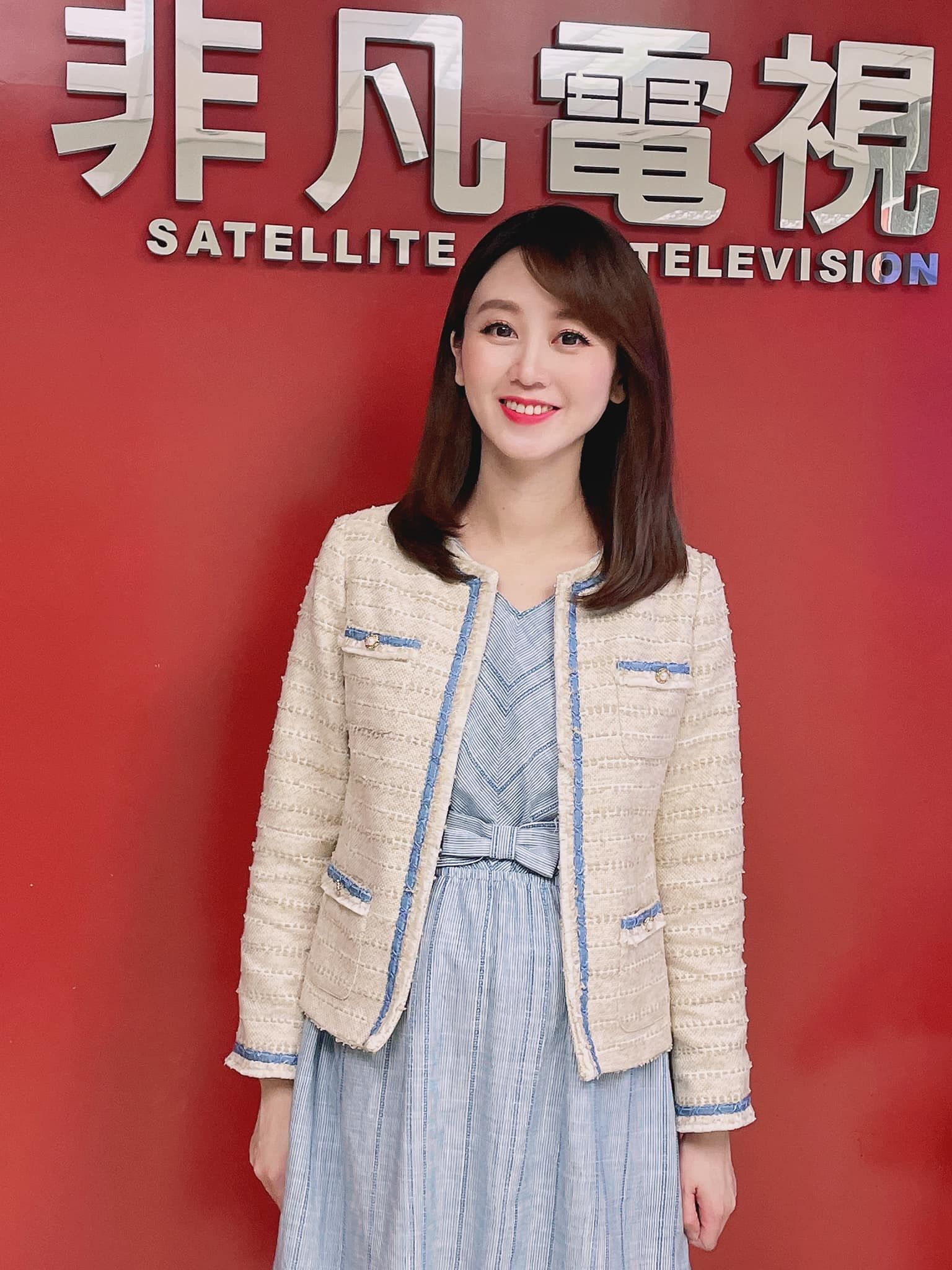 ▲PTT表特美女主播宣布懷孕5個月! 結婚7年「打百針試管」迎雙胞胎。(圖/翻攝自Facebook/楊智捷 Gingera)